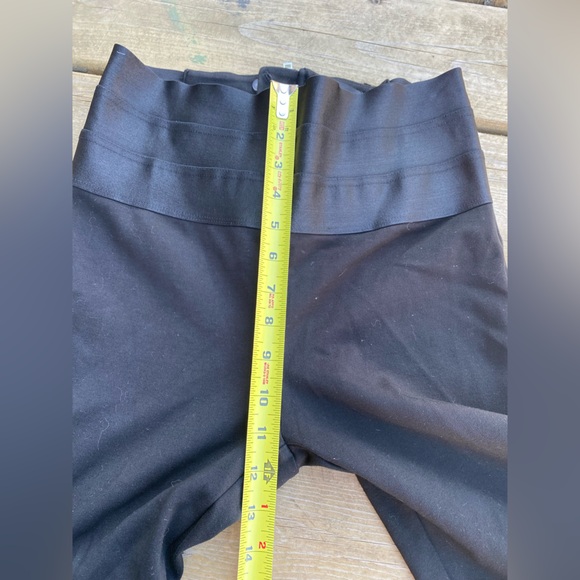 bebe Women's High Rise Black Stretch Leggings Rear Zippered size M - Picture 4 of 12